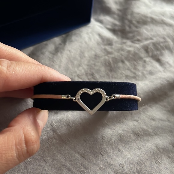 SWAROVSKI PINK CORD CRYSTAL HEART CHARM BRACELET - Picture 5 of 6